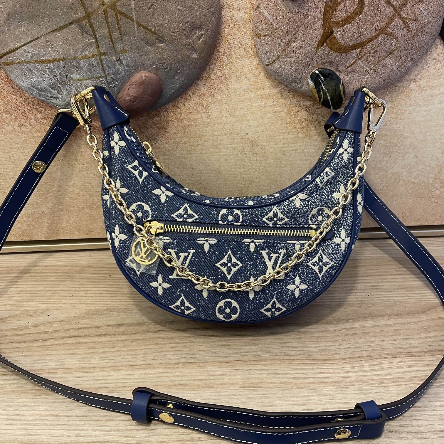 Bolsauette de Louis Vuitton Loop Bolsauette-5