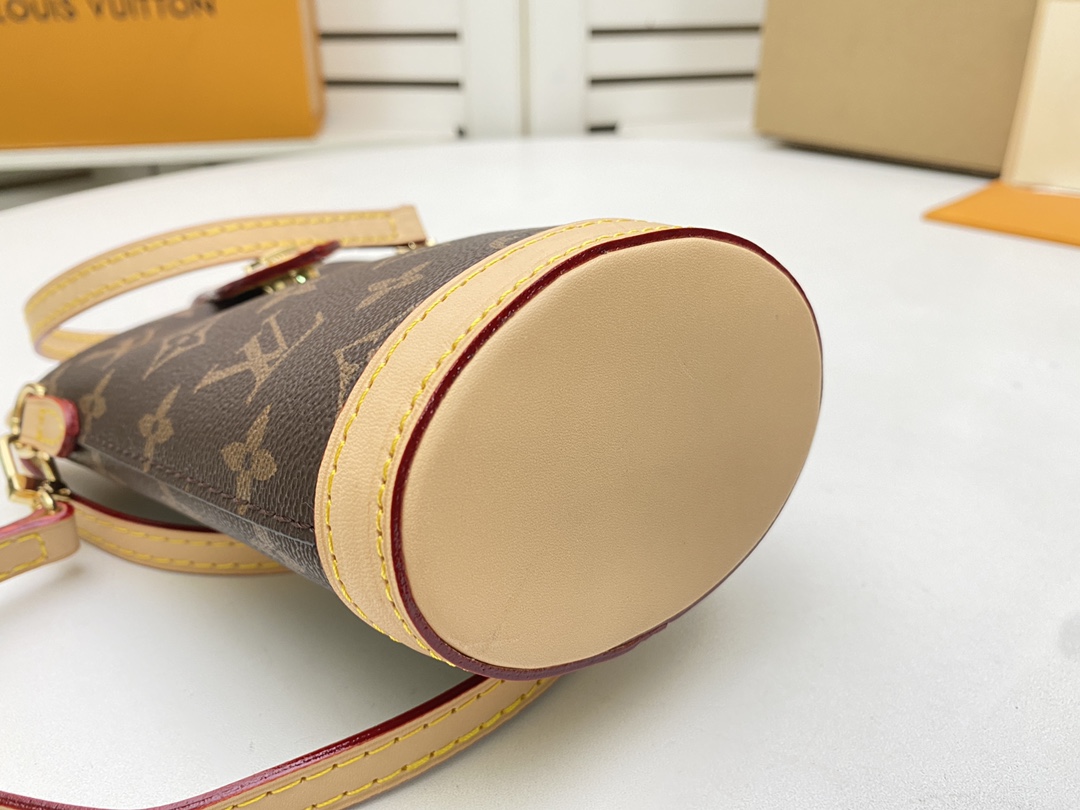 Louis Vuitton me pliegue la bolsa M80874-4