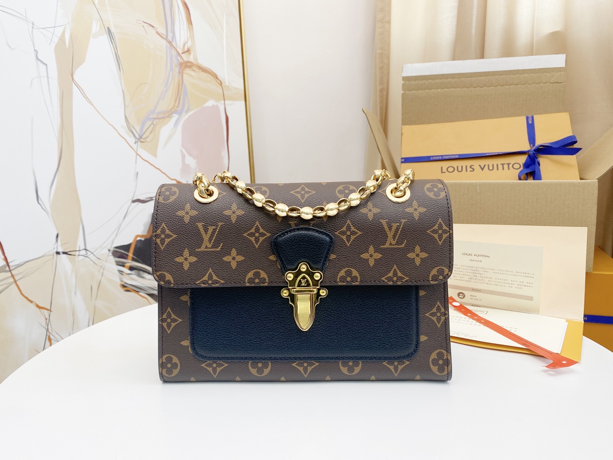 LOUIS VUITTON AAA-VICTOIRE CADA BOLS M41731-1