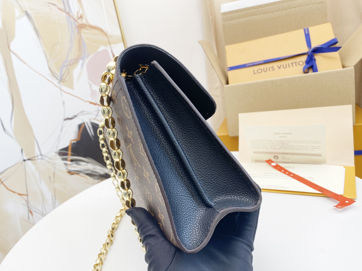 LOUIS VUITTON AAA-VICTOIRE CADA BOLS M41731-4