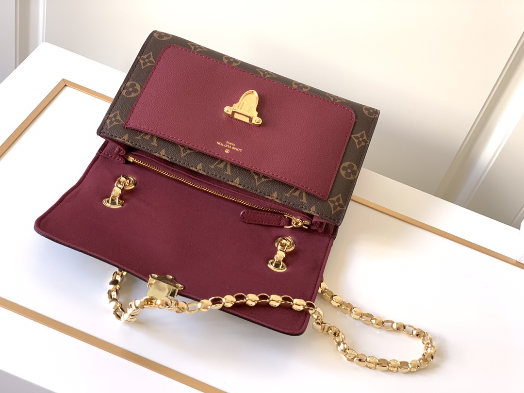 LOUIS VUITTON AAA-VICTOIRE CADA BOLS M41731-10
