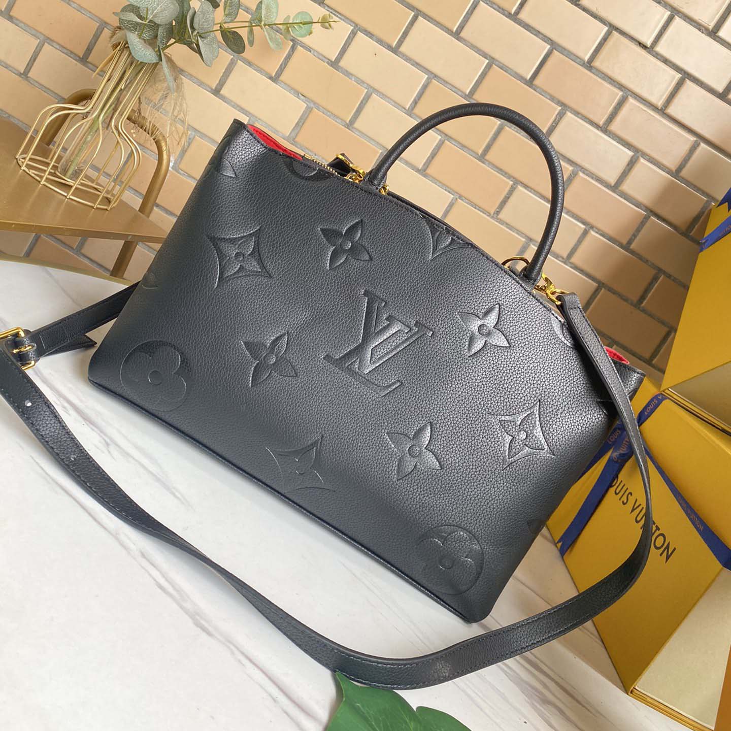 LOUIS VUITTON Grand Palais bolso-3