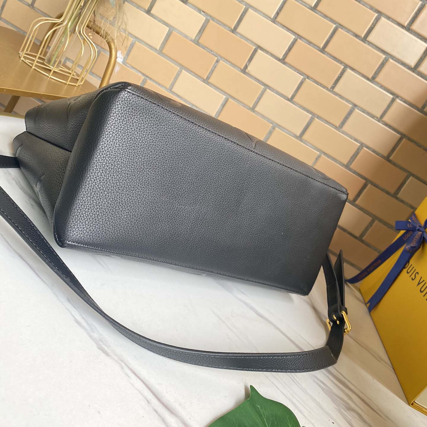 LOUIS VUITTON Grand Palais bolso-4