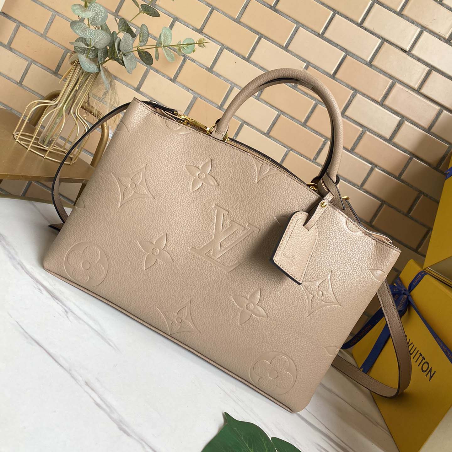 LOUIS VUITTON Grand Palais bolso-6