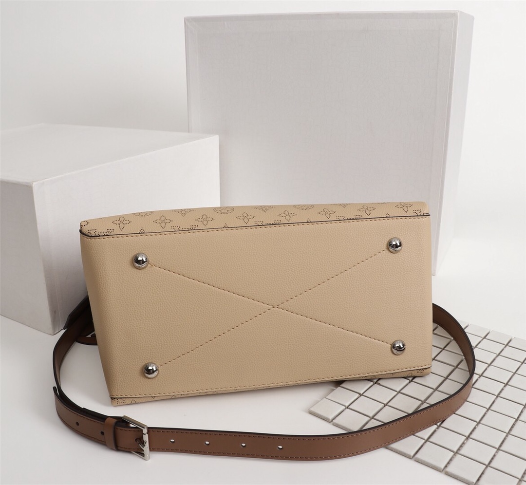 Louis Vuitton Beaubourg Hobo MM Bolsa 3 Colores-14