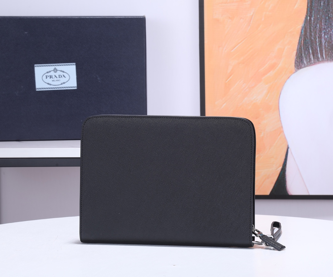 Prada Saffiano Leather Pouch 2vn008-2