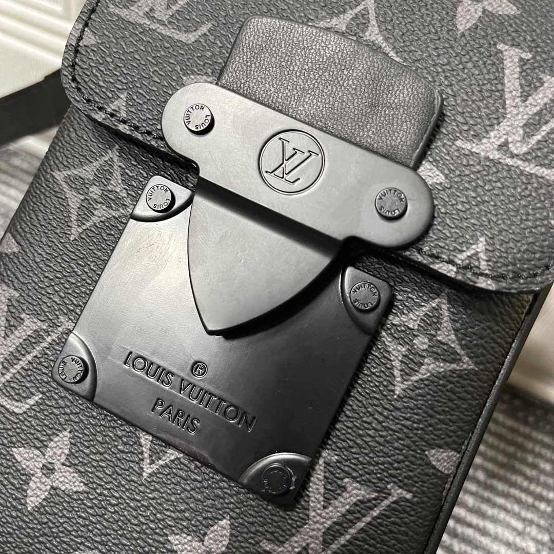 LOUIS VUITTON S-LOCK VERTICAL Billet de portátil M81524-21