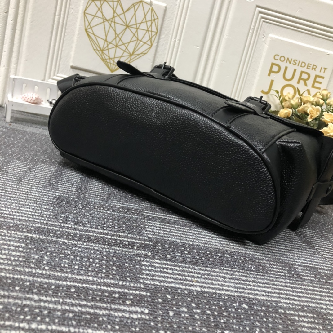 Louis Vuitton Christopher Messenger mochila-4