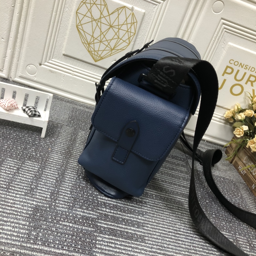 Louis Vuitton Christopher Messenger mochila-7