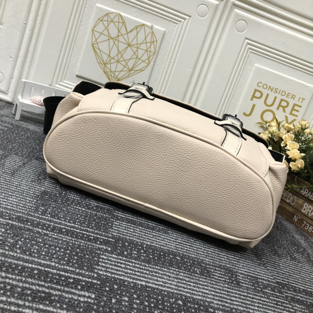 Louis Vuitton Christopher Messenger mochila-14