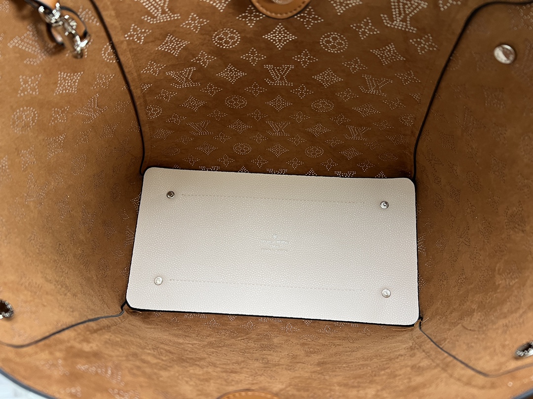 Louis Vuitton Hina MM- Negro/Beige/Pink/White-14