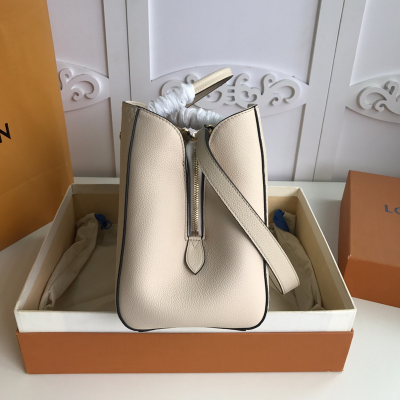 Louis Vuitton AAA-Montaigne MM-M44061 White-3