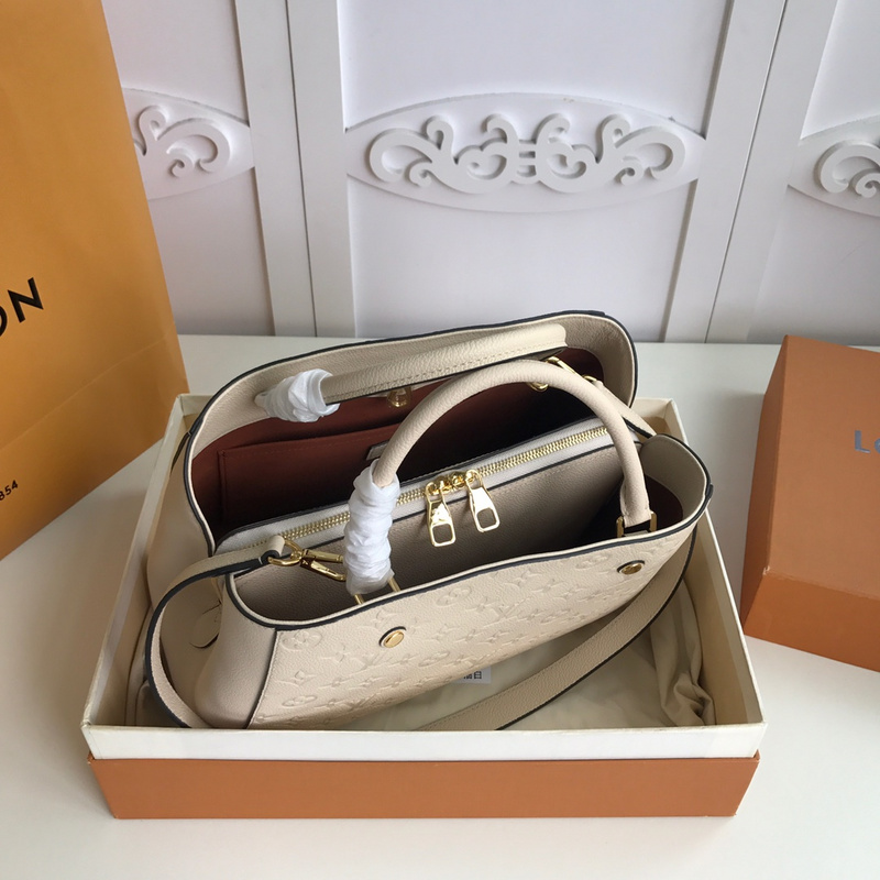 Louis Vuitton AAA-Montaigne MM-M44061 White-5