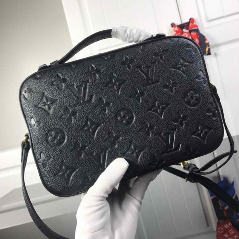 Louis Vuitton Saintonge M44593-1