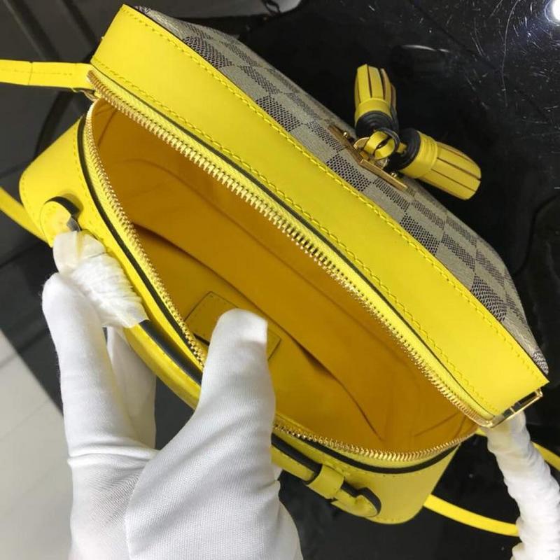 Louis Vuitton Saintonge M44593-6