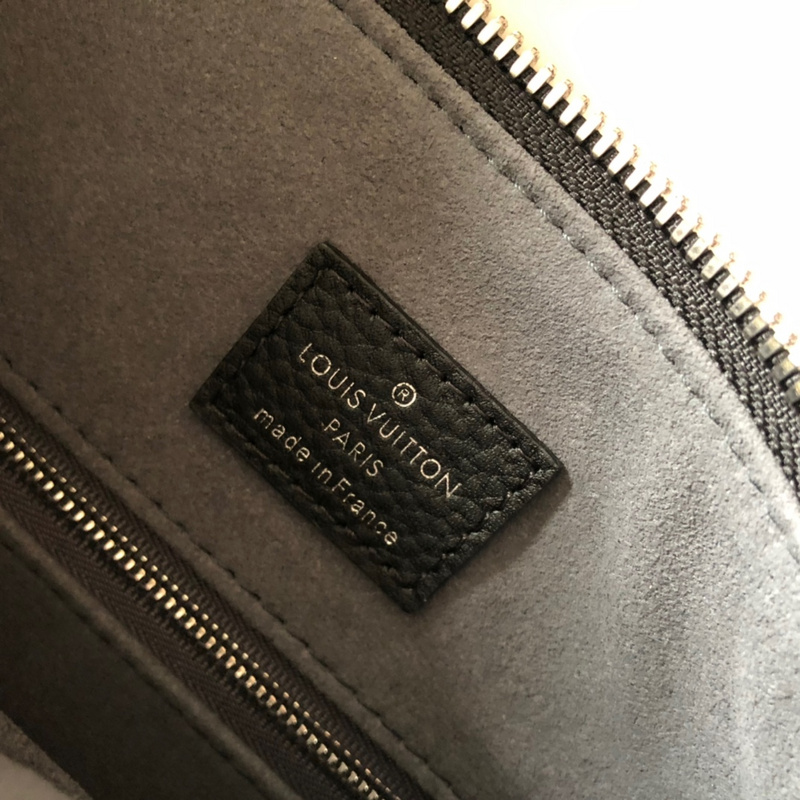 Louis Vuitton AAA-Beaubourg Hobo MM-M56073 Negro-1
