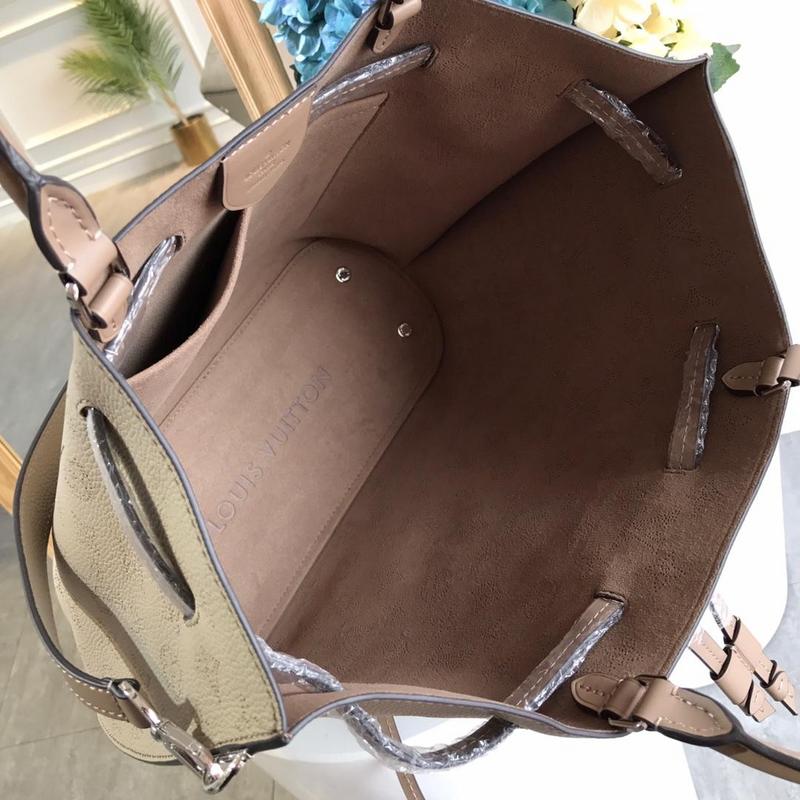 Louis Vuitton Girolata Black/Beige-7