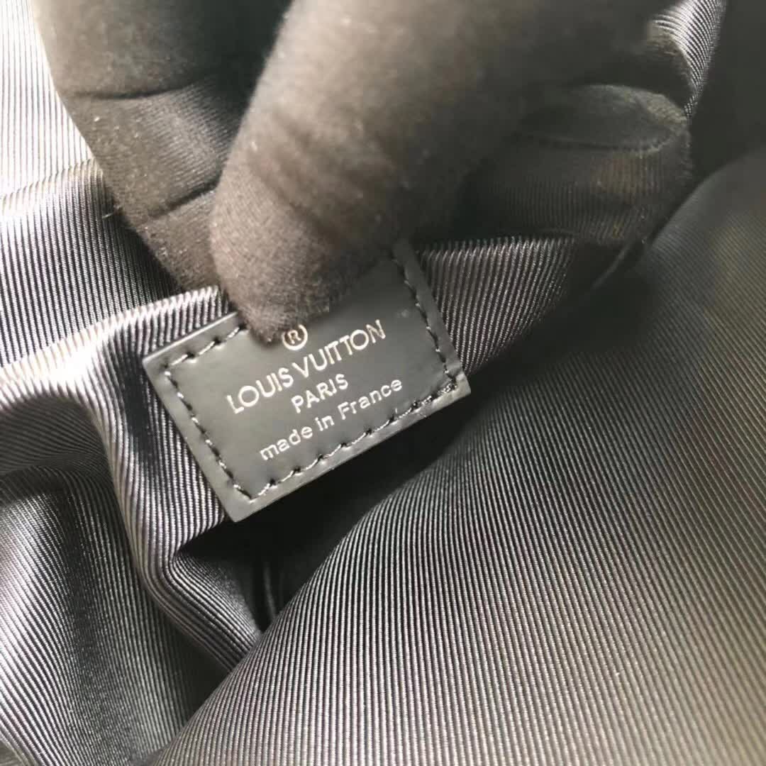 Louis Vuitton aaa- descubrimiento mochila PM M43186 Negro-1