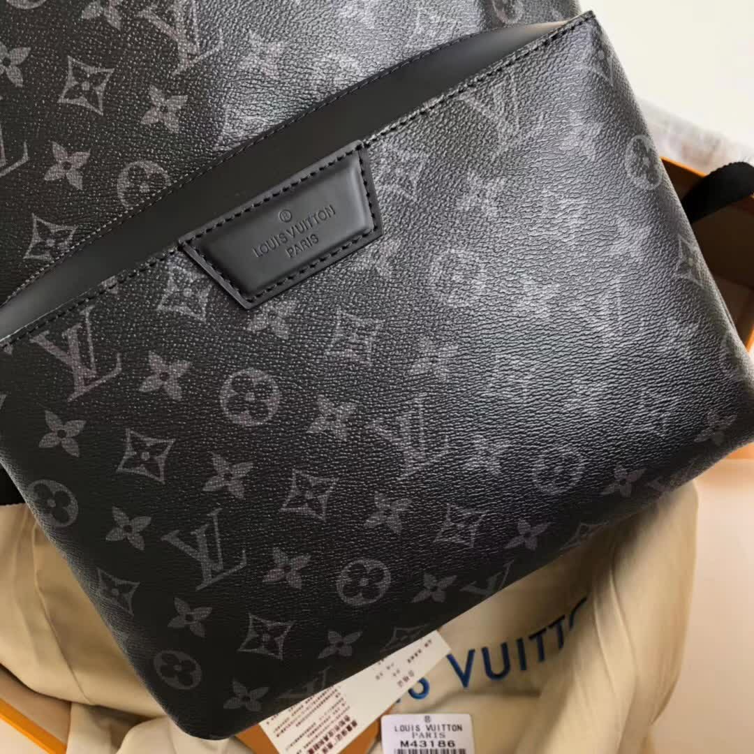 Louis Vuitton aaa- descubrimiento mochila PM M43186 Negro-5