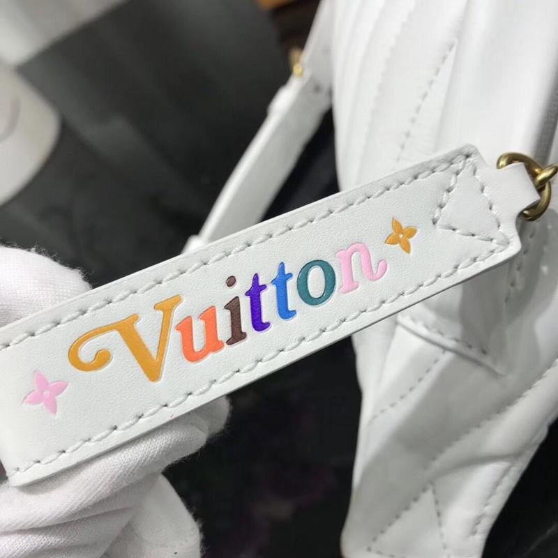 Louis Vuitton New Wave BumBolsa Black/White-7