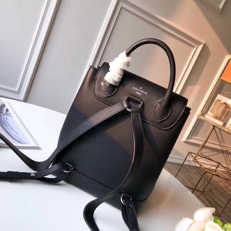 Louis Vuitton AAA-LockMe Backpack M41815-10