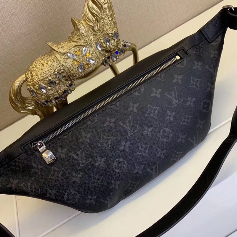 Louis Vuitton Discovery BumBolsa M44336-6