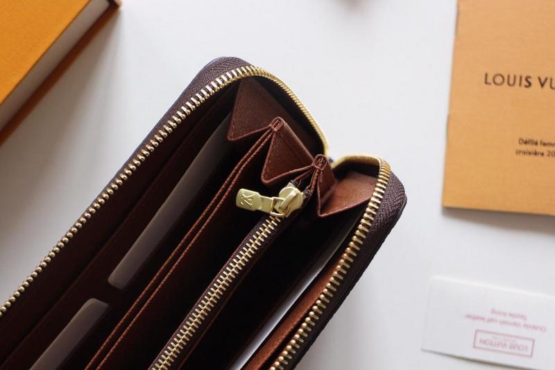 billetera zippy de Louis Vuitton-1