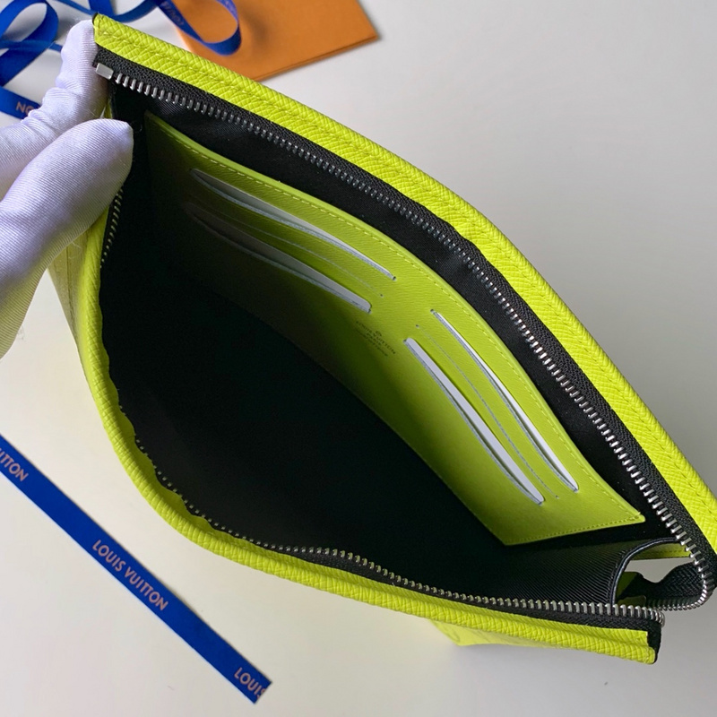 Louis Vuitton Pochette Voyage MM Amarillo/Blanco-3
