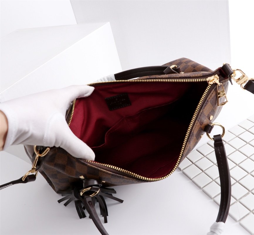Louis Vuitton Lymington N40022-2