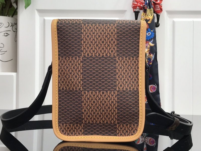 Louis Vuitton Nano Amazone Messenger N40357-4