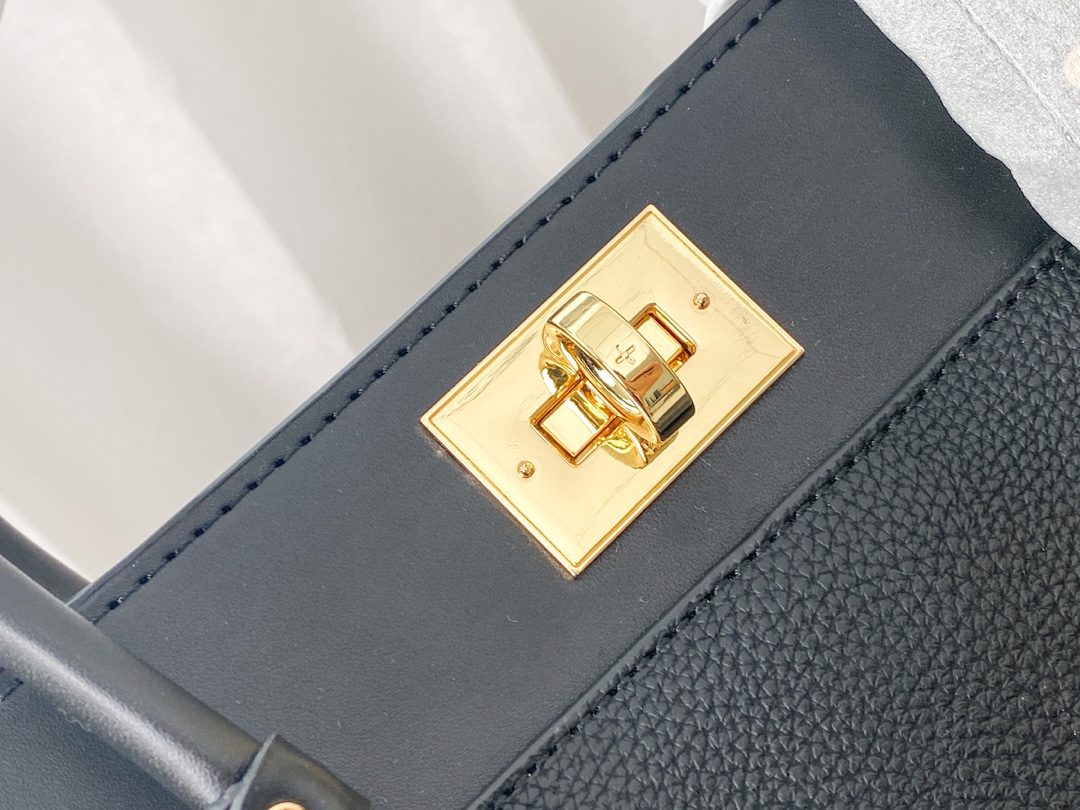 Louis Vuitton a mi lado M53824-5