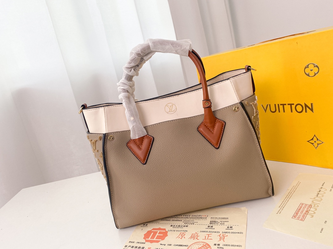 Louis Vuitton a mi lado M53824-10