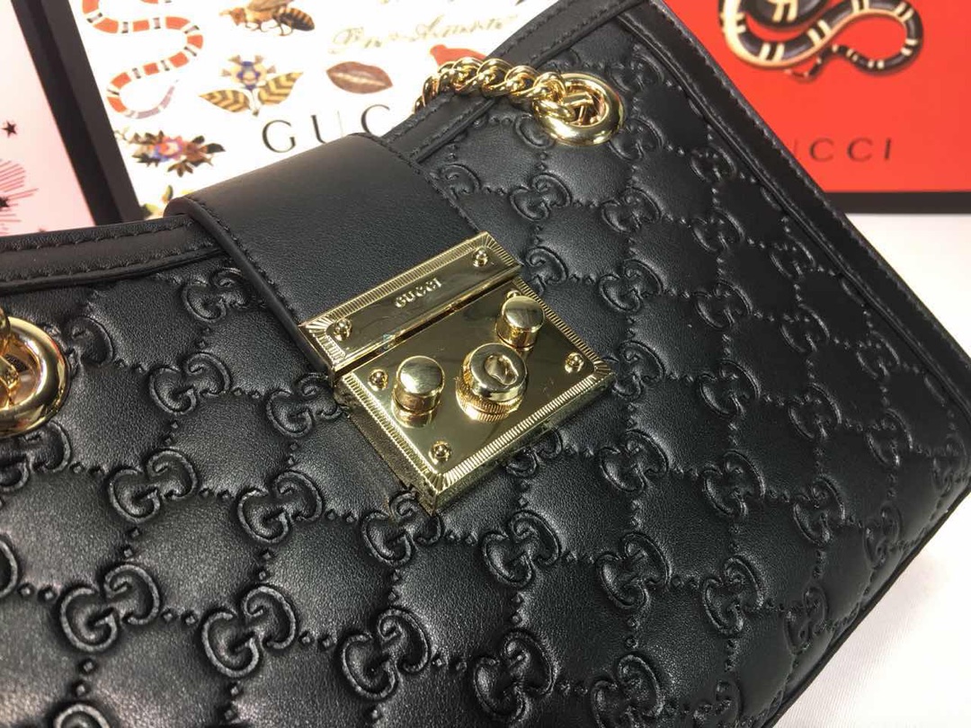Gucci candado de hombro pequeño 498156-4