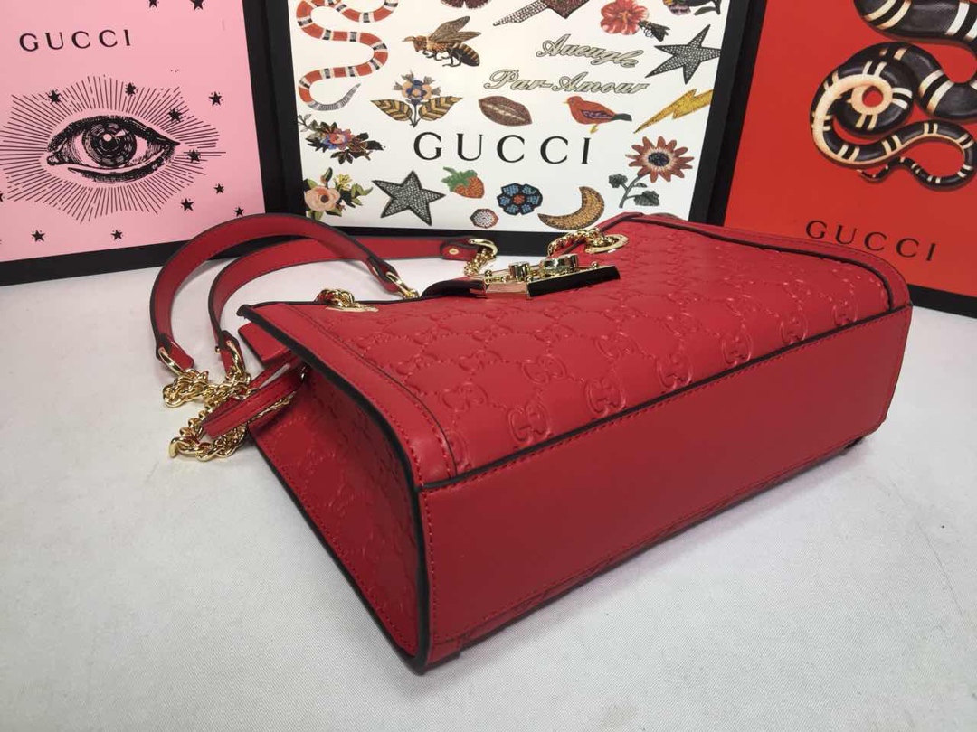 Gucci candado de hombro pequeño 498156-8