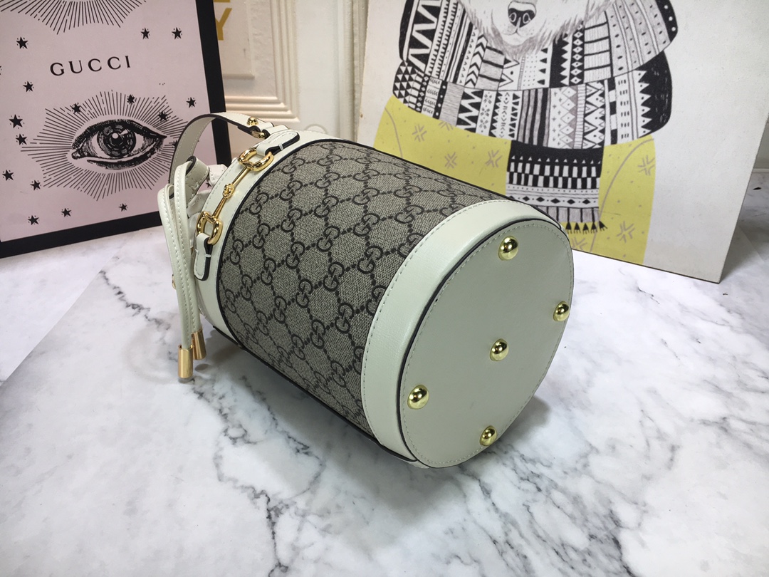 Gucci Horsebit 1955 Pequeña bolsa de cubo 637115-3