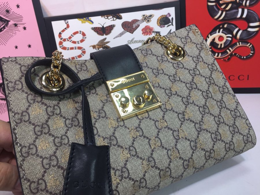 Gucci candado de hombro pequeño 498156-7