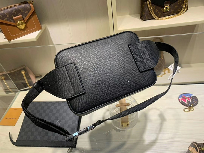 Louis Vuitton al aire libre BumBolsa M33438-1