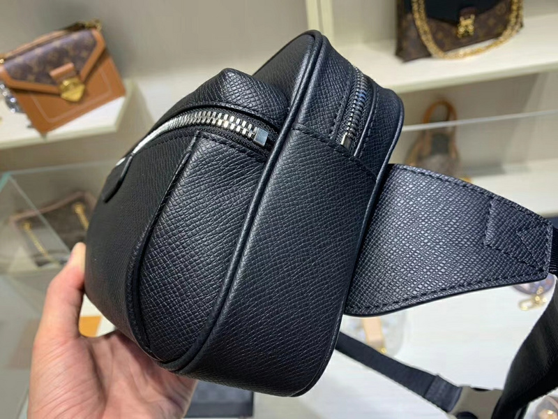 Louis Vuitton al aire libre BumBolsa M33438-2