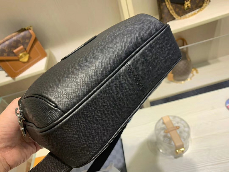 Louis Vuitton al aire libre BumBolsa M33438-3