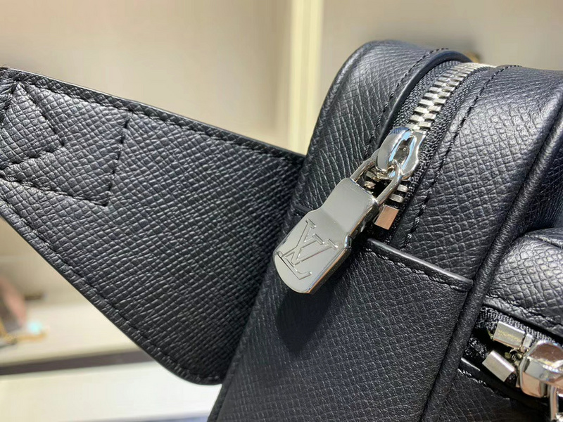 Louis Vuitton al aire libre BumBolsa M33438-6