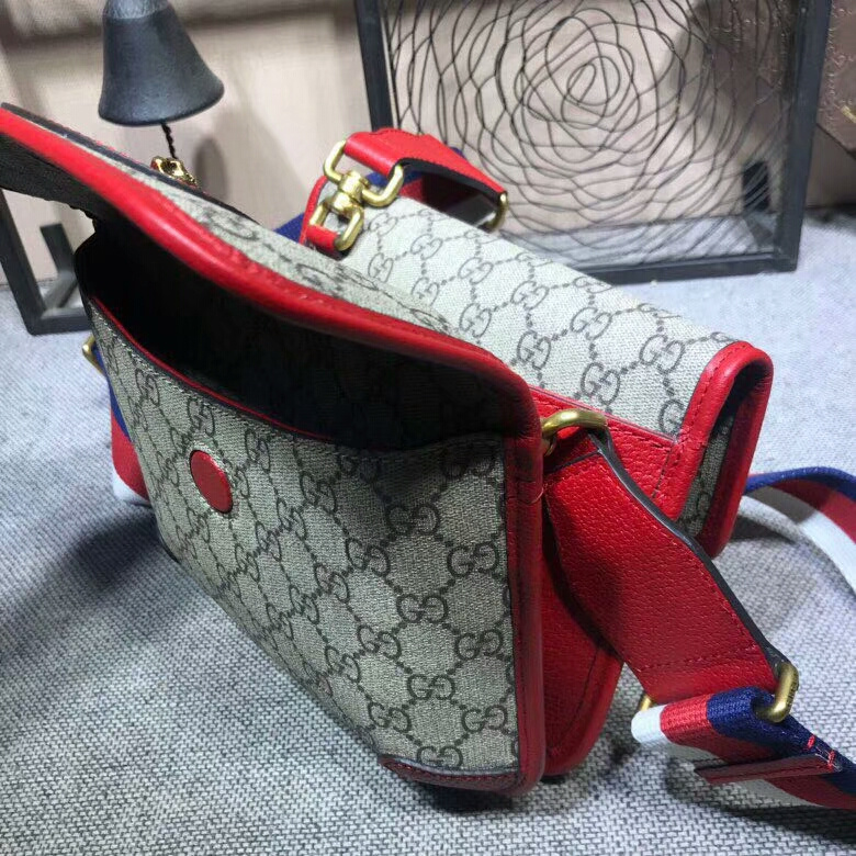 Gucci AAA-NEO Vintage Pequeño Messenger Bolsa 501050-5