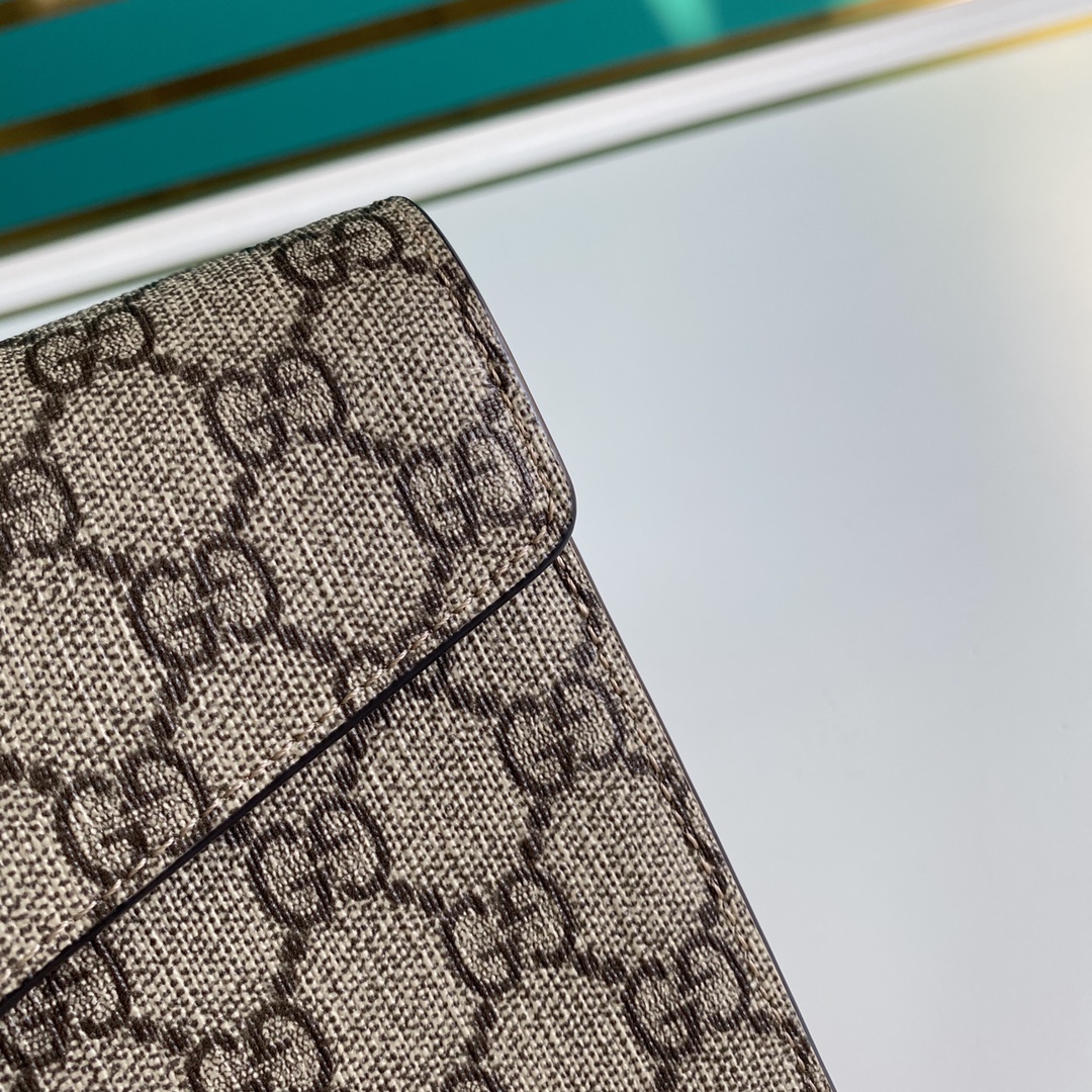 billetera de la cadena Gucci Dioniso 401231-4
