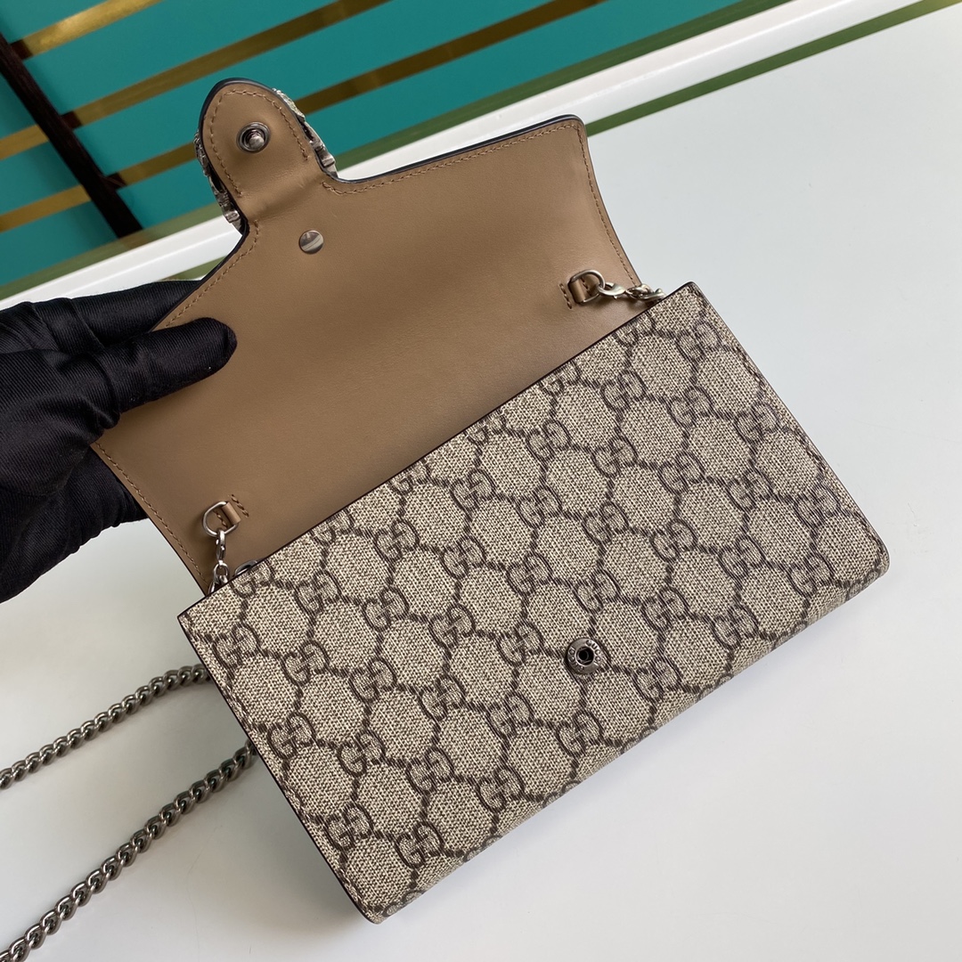 billetera de la cadena Gucci Dioniso 401231-5