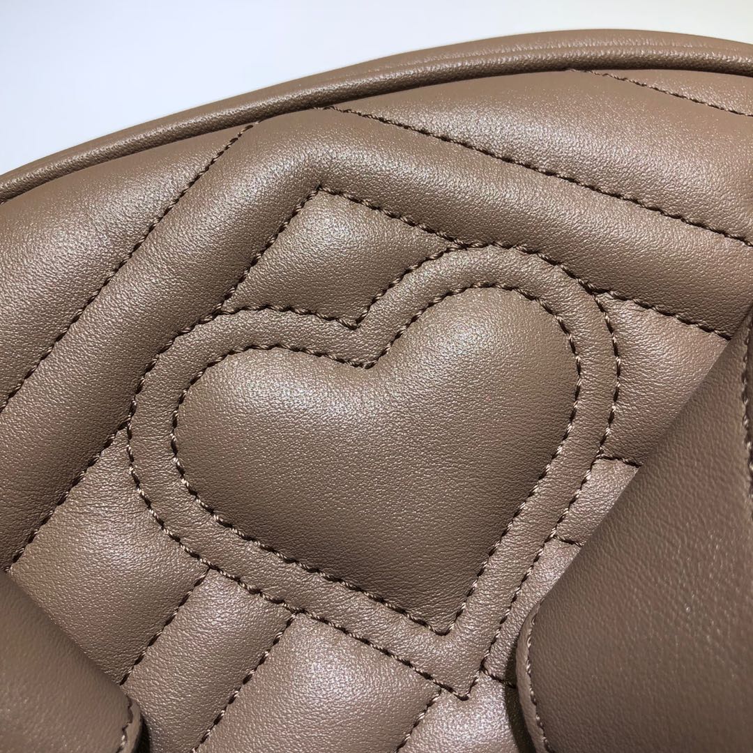 Bolsa de cuero de Gucci Marmont Matelasse 476434-8