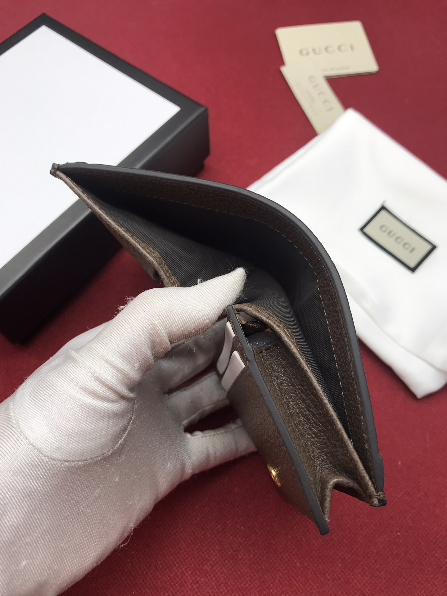 billetera de casos de tarjeta de Ophidia Gucci 523155-5