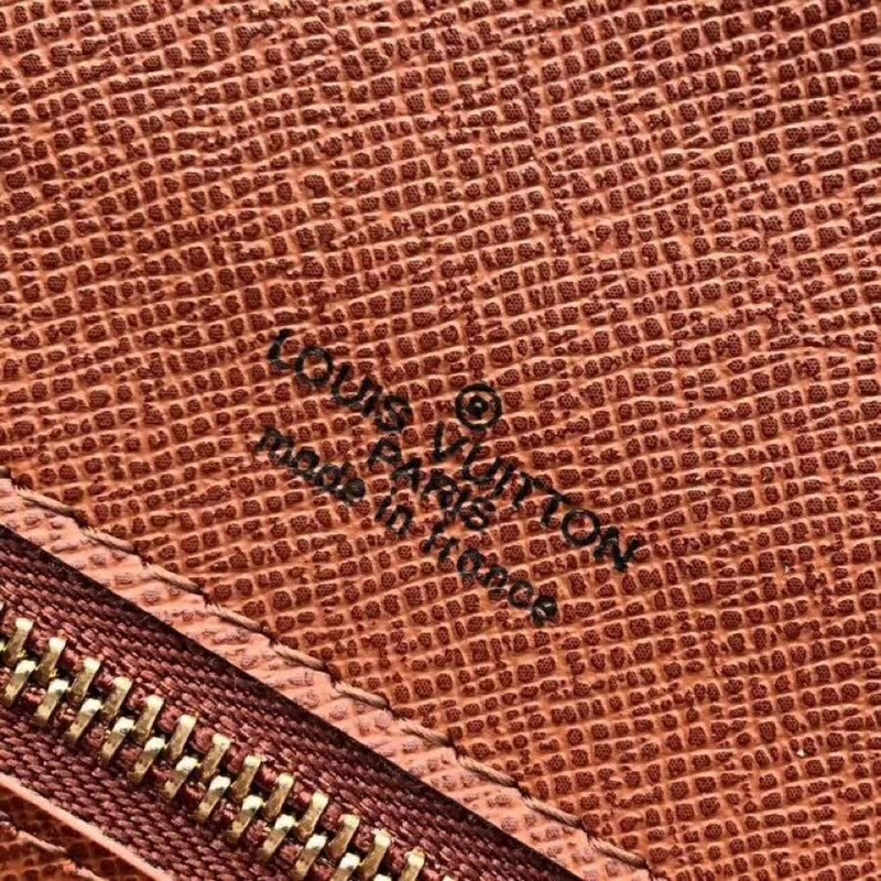 Louis Vuitton Vintage Monceau M51187-12