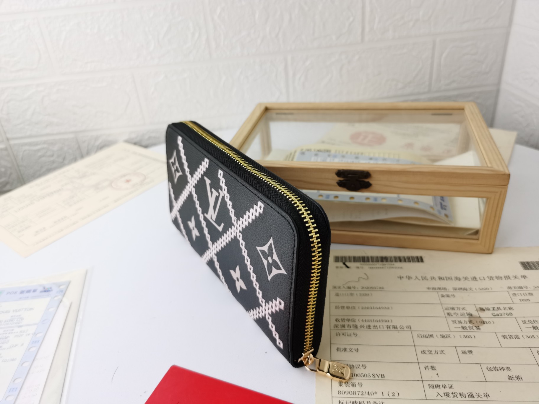 Louis Vuitton Monogram Empreinte Broderies Zippy Wallet-3
