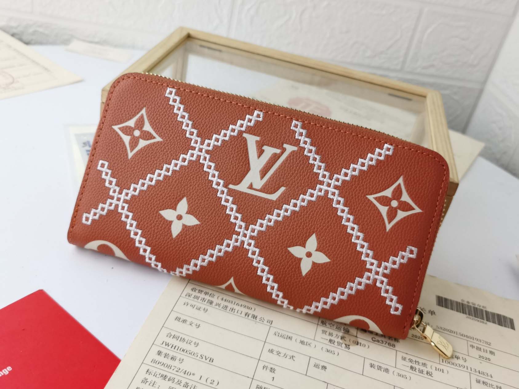 Louis Vuitton Monogram Empreinte Broderies Zippy Wallet-16