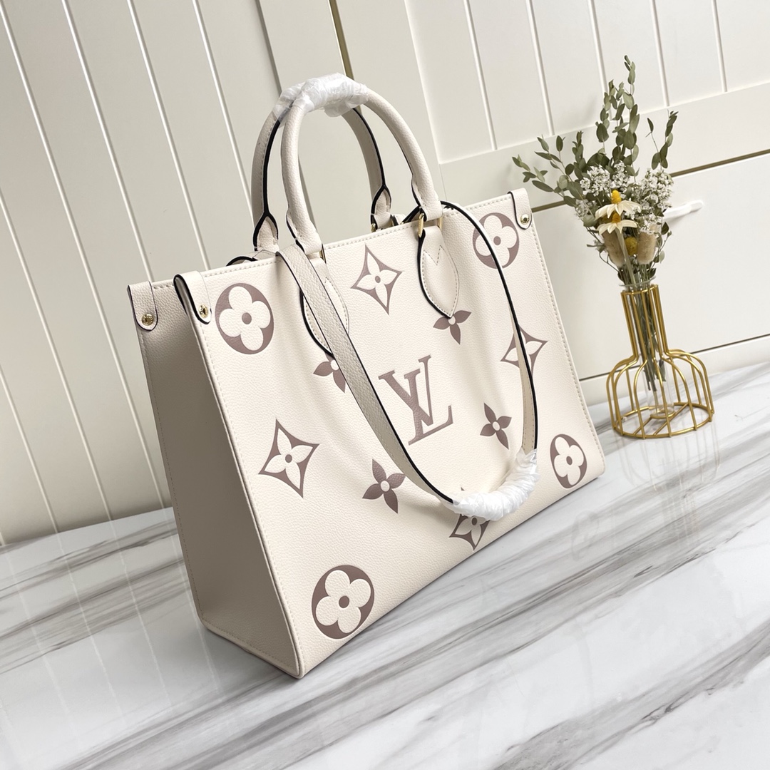Louis Vuitton AAA-Onthgo MM Black/Beige-7