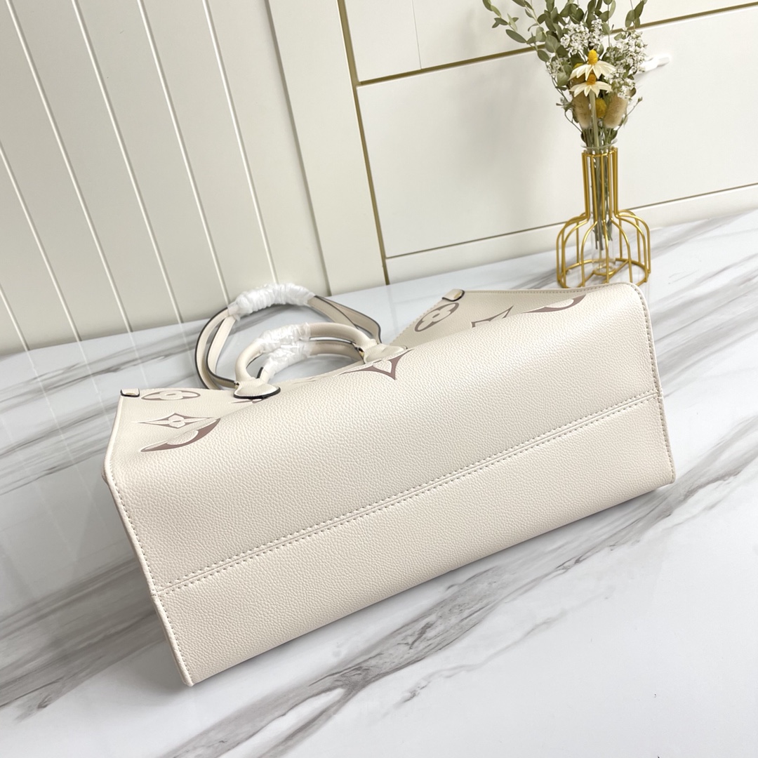 Louis Vuitton AAA-Onthgo MM Black/Beige-9